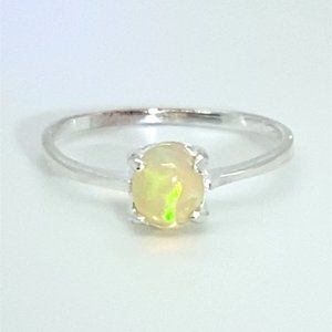Welo Opal .80ct Platinum Solid Silver Ring